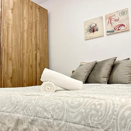 Aurora Apartment Sliema